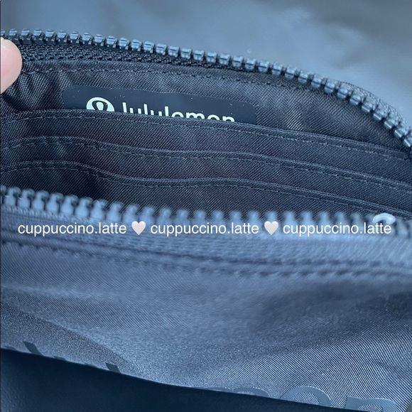 🖤NWT🖤Lululemon Athletica ‘Clippable Card Pouch’ Wallet in Black - Picture 8 of 12